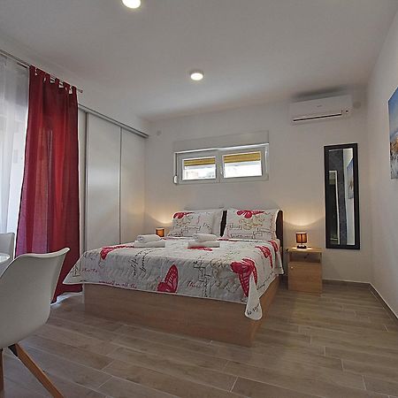 Borna & Roko Apartments Free Parking Zadar Exterior foto