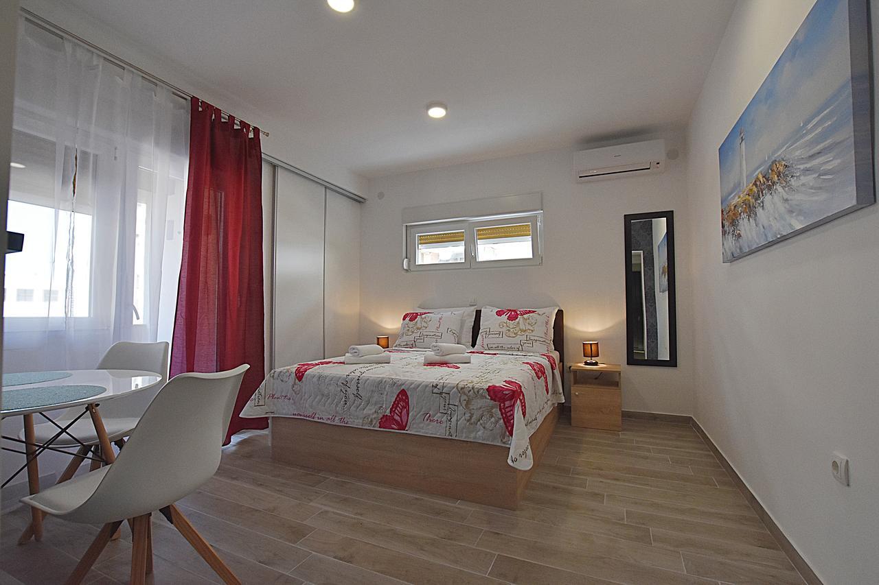 Borna & Roko Apartments Free Parking Zadar Exterior foto