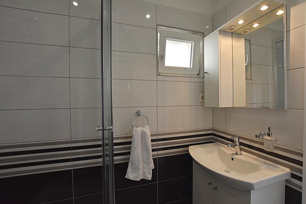Borna & Roko Apartments Free Parking Zadar Exterior foto