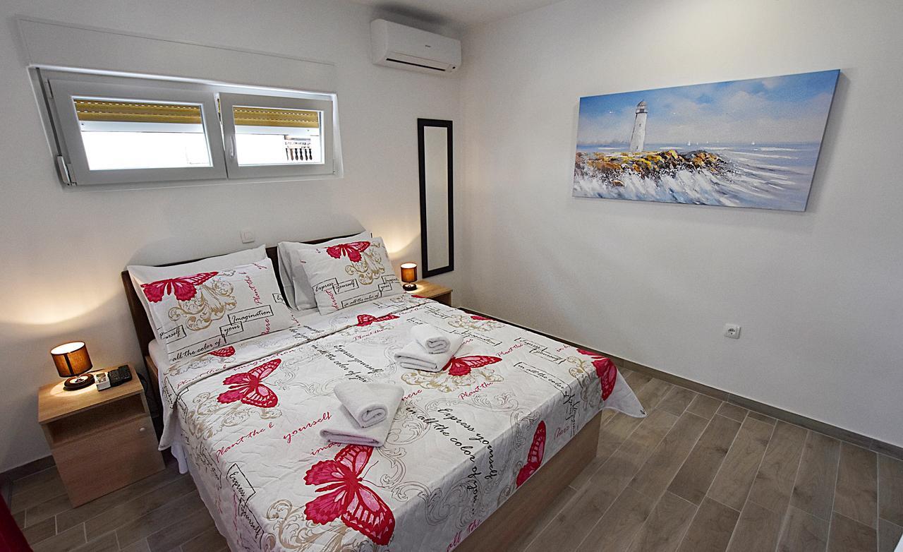 Borna & Roko Apartments Free Parking Zadar Exterior foto