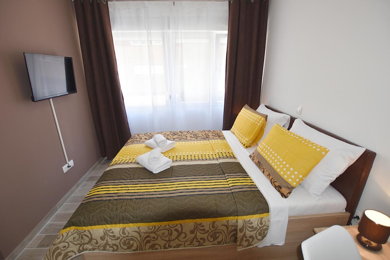 Borna & Roko Apartments Free Parking Zadar Exterior foto